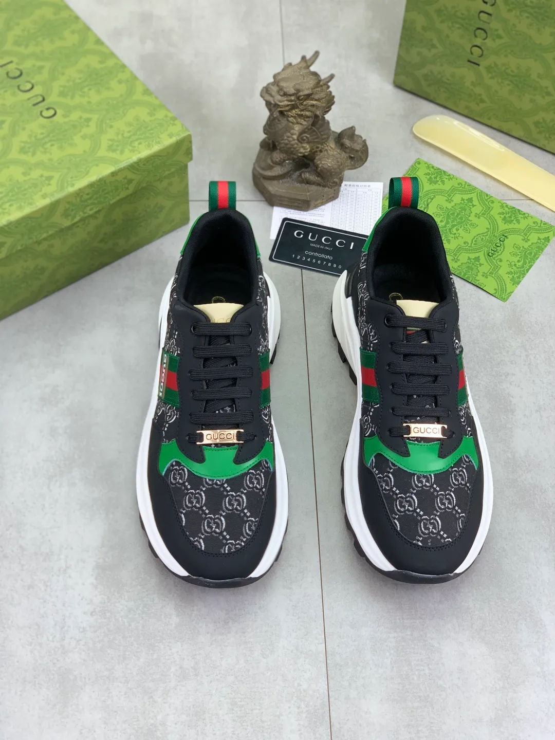 Men's shoes 💰P440💰[New model]🆘 The latest model from Gucci GUCCI official website🎁Classic casual and fashionable men's shoes👟Best model💥The version is simple and elegant, exclusive for trendy men. Unique official website latest brand elements👑Gucci original decoration, fashionable and generous, original soft calfskin fabric➕Comfortable soft first-layer pigskin lining ✅The official website specifies the wear-resistant casual outsole, the classic model is taken in kind🎬Color: 4️⃣colors available😍Number: 38-44